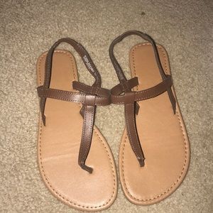 Time and tru thong sandals
